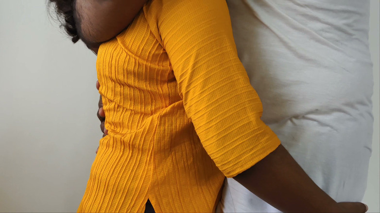 Laxi ammu: Beautiful Structure Housewife