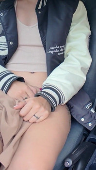 ดูลูกเลี้ยงสาววัยรุ่นของกูโดนเย็ดโดยคนแปลกหน้าแบบสุ่ม