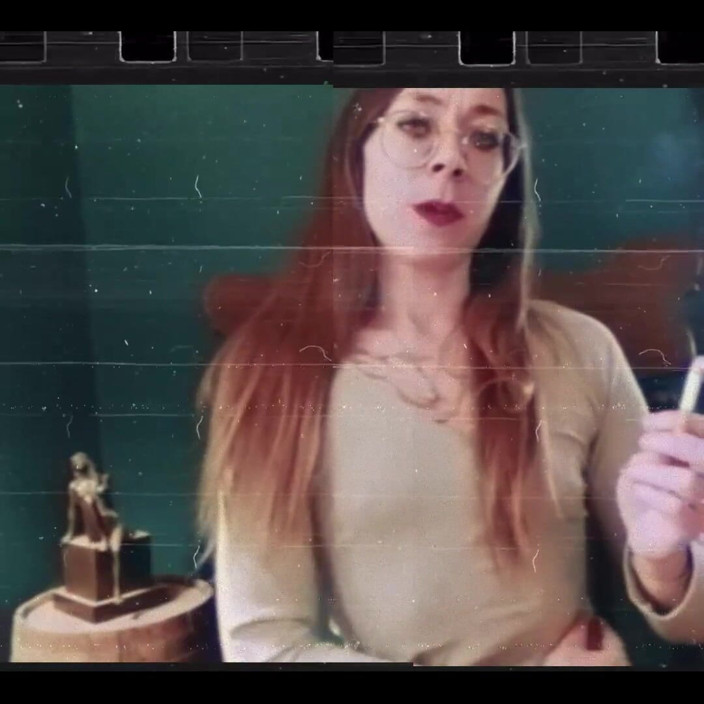 MistressThrope: Are you ready for a silent smoking hot Domme looking...