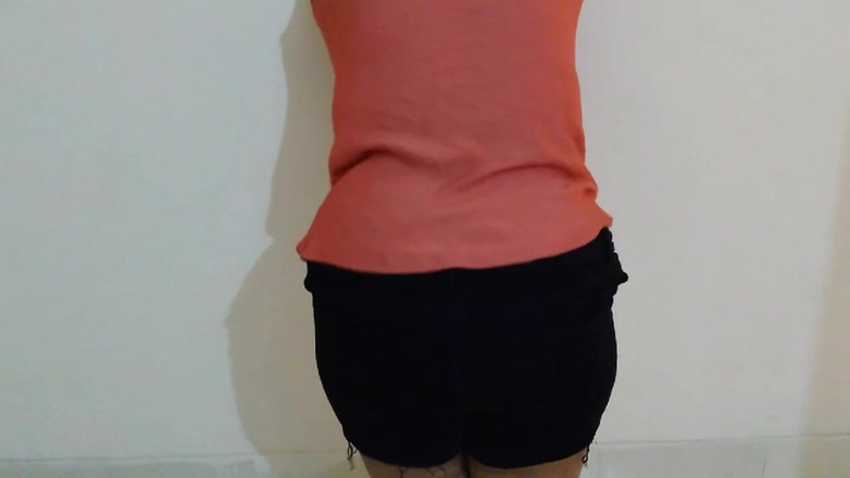 Aria Mia: Holka z koláže