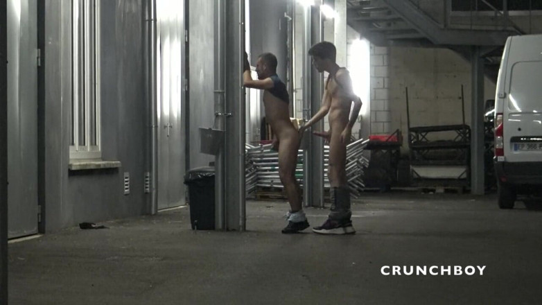 Very discreet straight boys curious: 엑시브 크루즈 웹캠에서 똑바른 신중한테 따먹히는 게이