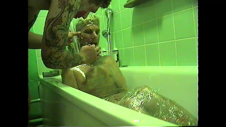 Fleshpot films: Không trốn thoát