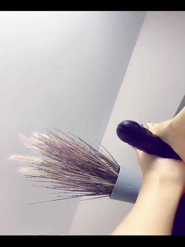 Alicia Rhodes: Naughty Little Video jít s foot fetiš