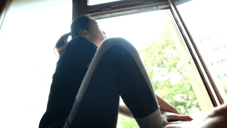 Czech Soles - foot fetish content: Lynn's Sexy Soles Pressing Against Glass