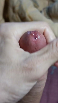 Very Juicy Masturbation Close-up of a Super Beautiful!