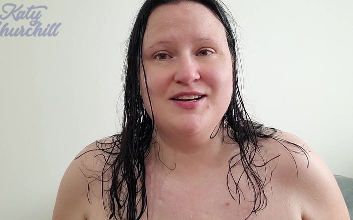 Katy Churchill: 摔跤你的前女友后流汗
