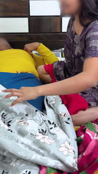 Komal's Husband Has Gone to Bombay, so She Went to Sleep with Dar's Stepbrother-in-law