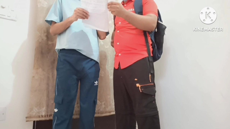 Desi__Panda: Pelajar saya dengan pantat ketat dara mentah besar suka berkongkek