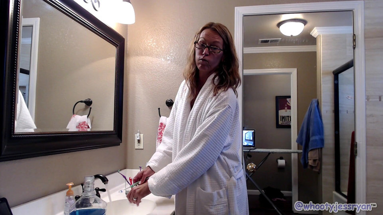 JessRyan: Gargle berus ritual pagi saya