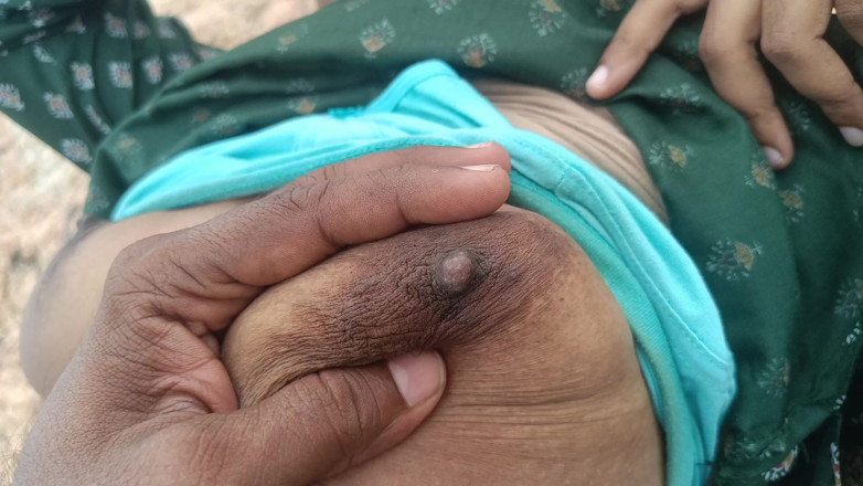 Magilmathi: Tamil Married Women Outdoor Part 3