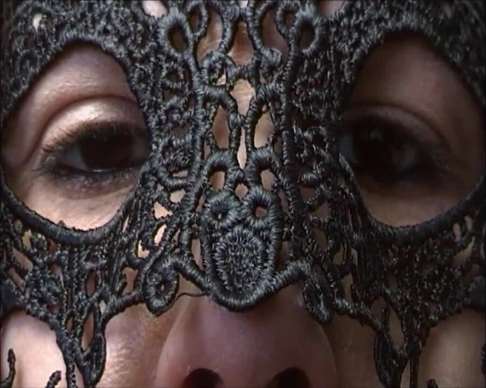 Bergami Melissa: Dengarkan saya, hamba yang tidak berguna - P720 - Versi WMV