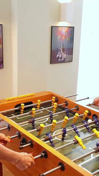 Quando Strip Foosball sfugge al controllo - edizione 4some