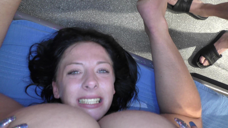Fickparty: Sie liebt gangbang!
