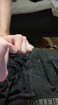 #2 여기 정액으로 가득 찬 팬을 위해 만드는 속옷 한 쌍