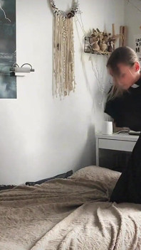 Succubus Vilu Vidish Kołki Młody ksiądz