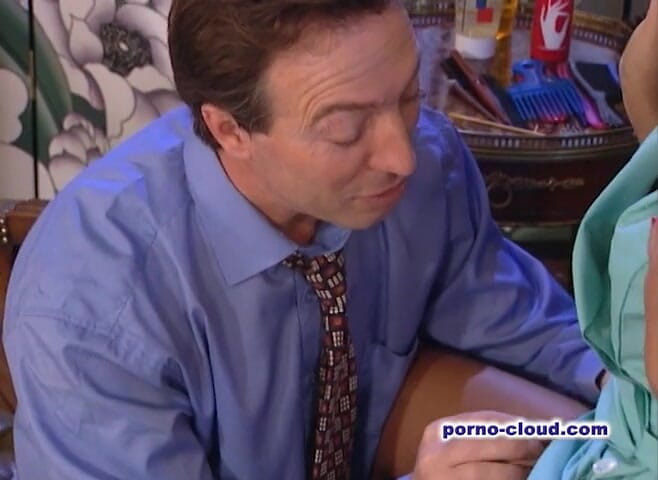 Porno Cloud: 美しさと精子
