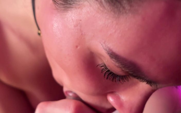 Mandy Sweet studio: POV Punheta + Boquete + Rimming + Porra na Boca!