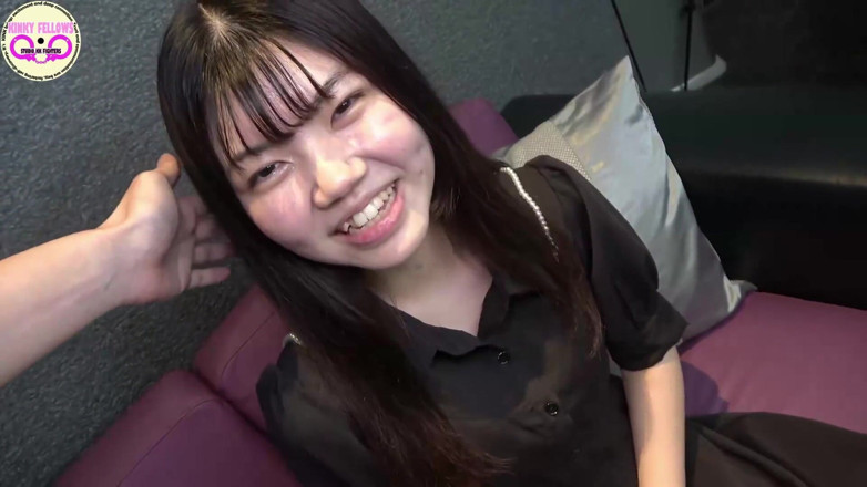 A case of fling: Asian Angel 23830