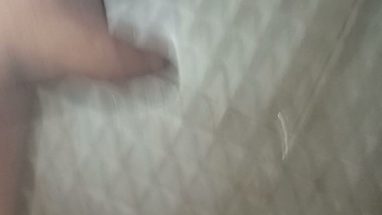 Wackhot: Clouds in the Bathroom