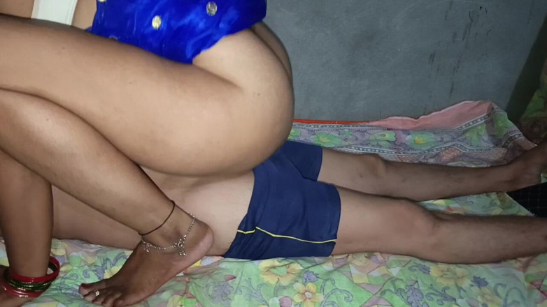 Kavita69: Young Boy Cums Inside Me While Having Sex with Hot...