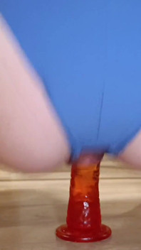 Oteklá vagína na velkém robertku