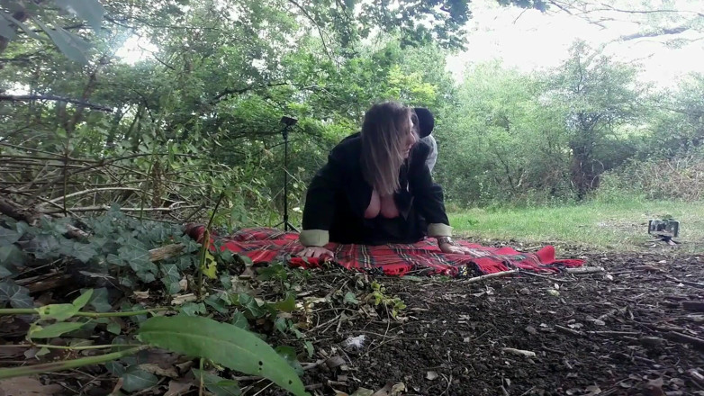 Movies by Louise: Cum Over My Big Bouncin Booty
