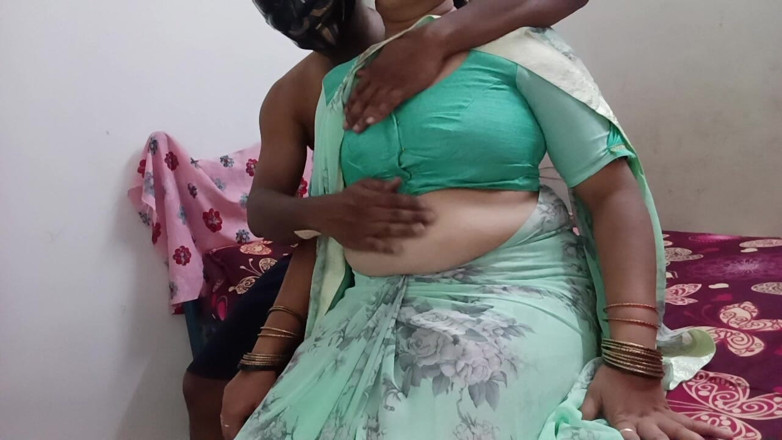 Muruga: Nový saree sex s mojí ženou a já si užíváme
