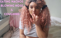 Mika Haze: 吃辛辣的nachos和吹鼻子大