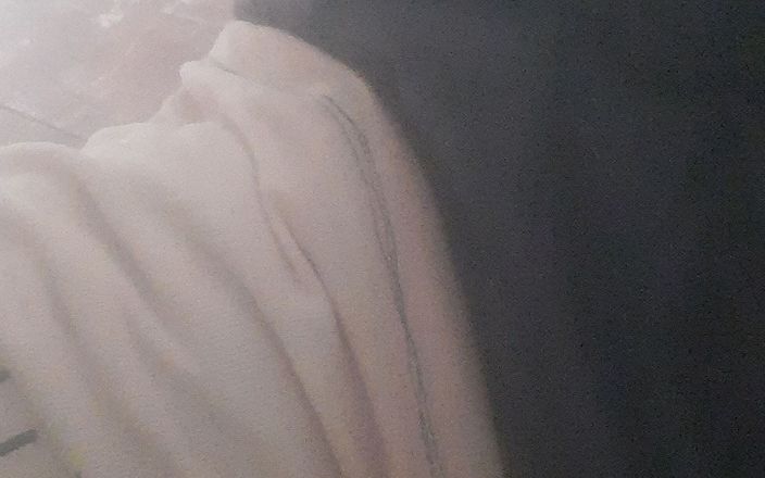 Dhaja ram Jolhe: Show de masturbation en train de démarrer