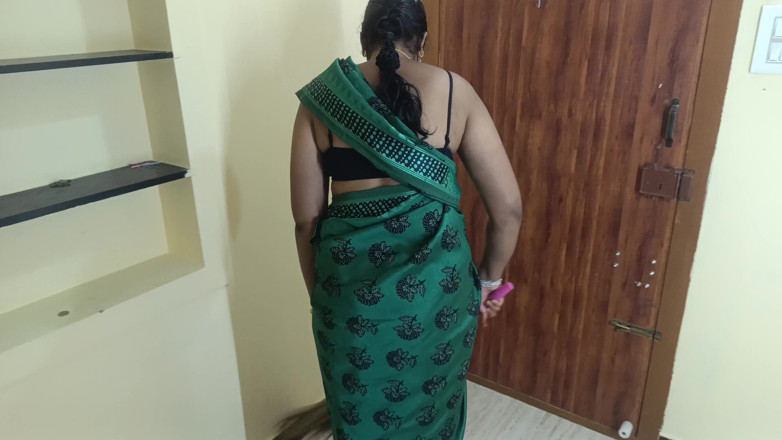 Palani69: Зелений колір сарі тітонька гарячий роман вірусне відео