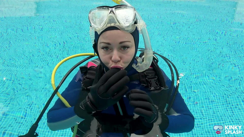 UKCuteGirl Lucy Lauren: Scuba retreat bölüm 2: fin hover ve zıplayan eğitim sorunu