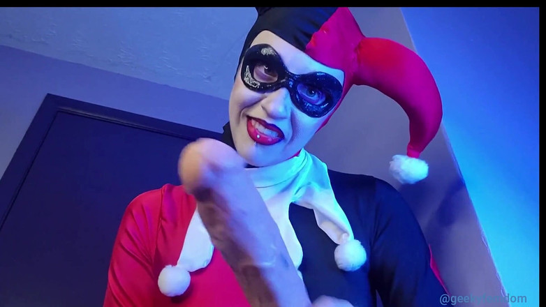 Geeky Femdom: Harley Quinn dominiert dich