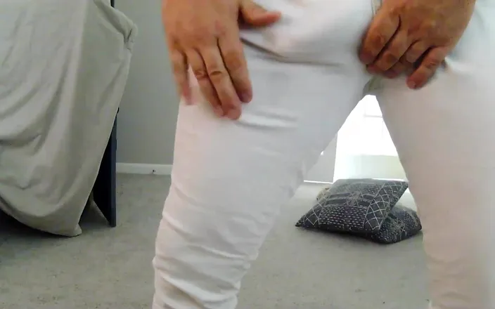 Dick Pants: Look at My Enormous P