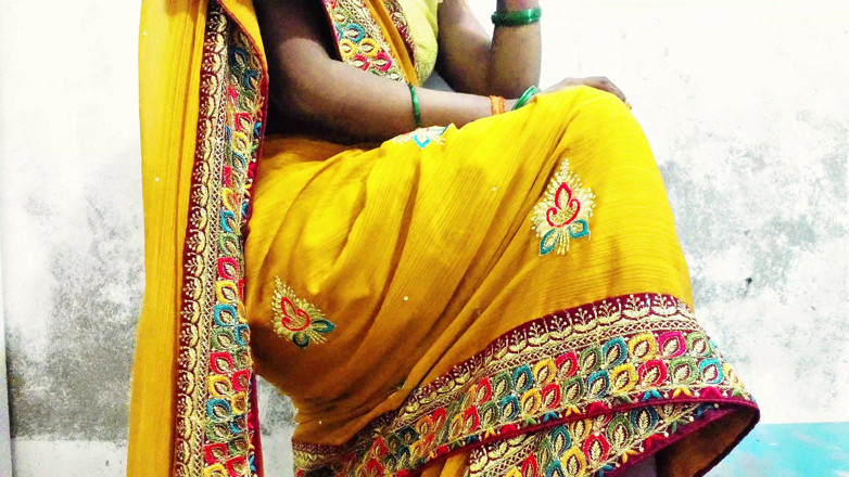 ExcitedWomen: Hari ini Saya Bersedia Untuk Dalam Saree Kuning Dengan Ayuh...