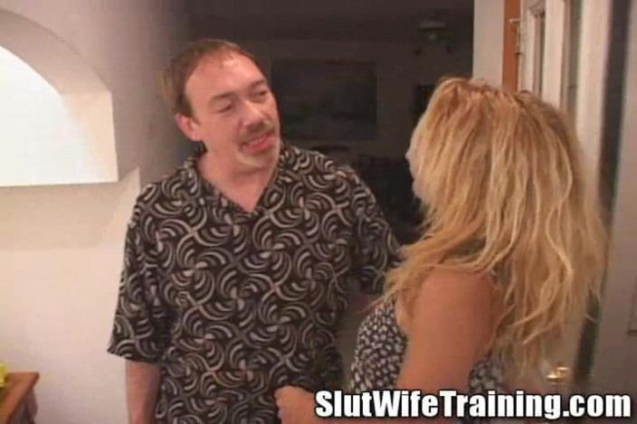 Slut wife training: Anal Gape Blonde Tyłek do Ust chudy jebanie w booty...