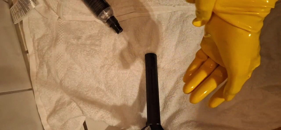 Dreamofevolution: Latexhandschuhe