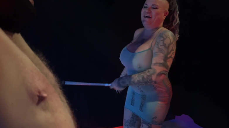 Domina Dark: Nordic Mistress' CBT