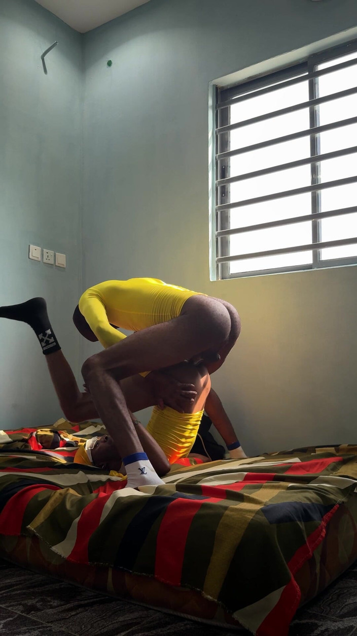 YungthugM: Sarı takım arkadaşları yarakla dinleniyor