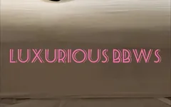 Luxurybbws-bbw pawg sendo esmagada por BBC