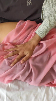 Beautiful Wife Fucking with Pizza Delivery Boy!