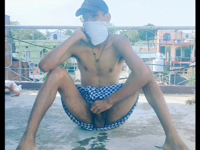 Jerking off Public Outdoor (Tani)