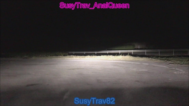 SusyTrav_AnalQueen: Mijn eerste striptease op straat