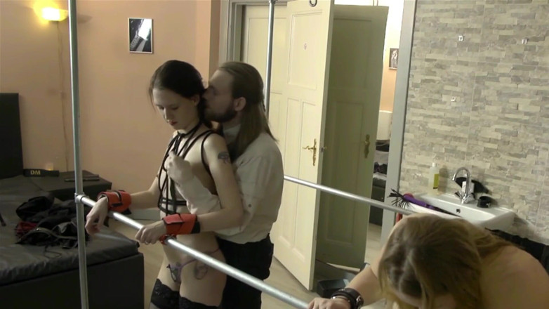 Melody Pleasure: Meliss and Zoë Get Spanking
