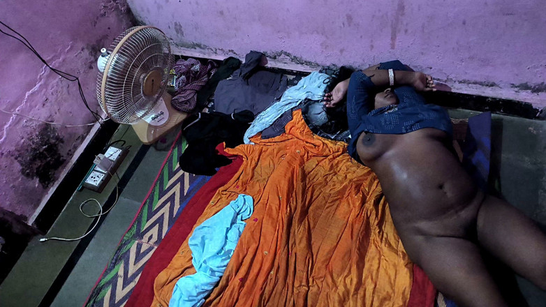 Kajalbhabhi87: Apabila Anda Melihat Adik Tiri Bersendirian Di Rumah, Abang Tiri...