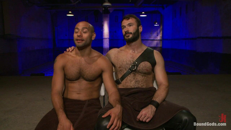 Bound gods: Wilfried Knight - de droom van Leo Forte komt uit