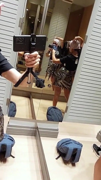 Morena Sexy No Vestiário, Buceta, Cabelo, Grandes Mamas, Esposa Amadora, Buceta Peluda, Bunda Peluda, Peitões, Grande