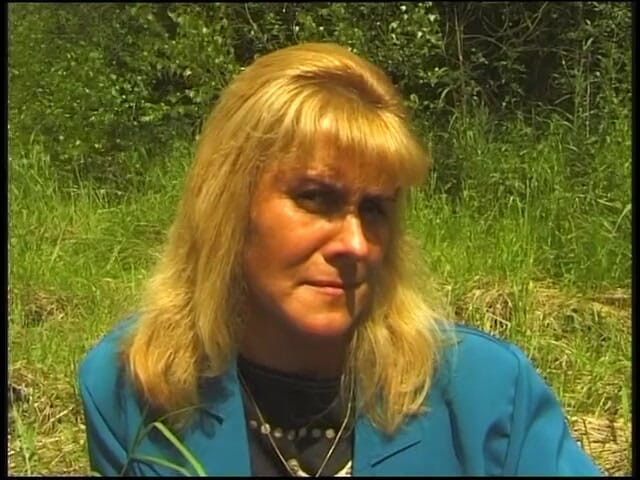 Xfucks: Hairy blonde mature have a nice time outdoors