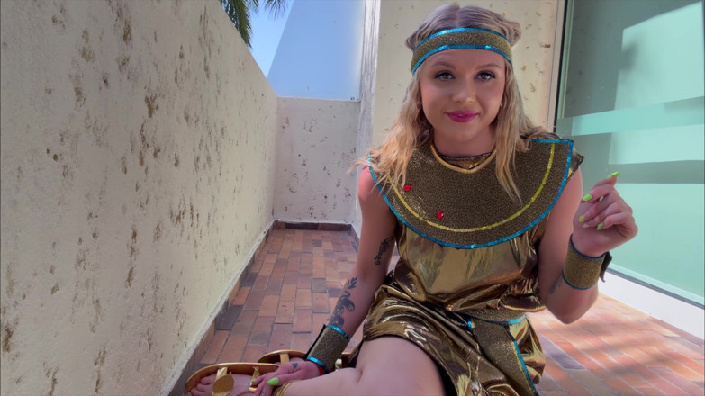 Kink in Time: Juliana Marie's Ancient Egiptean Femdom Fantasy 4K POV comanda divină așteaptă!