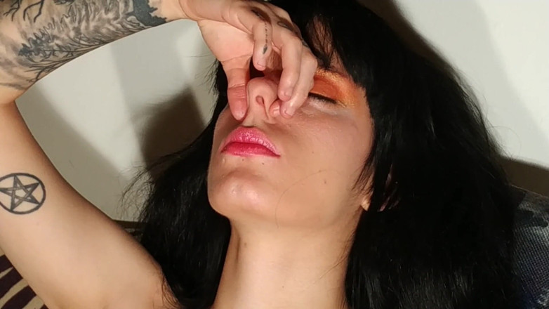 Beth Kinky: Leker med näsan