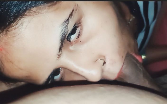 Hot Sis: Sání desi ptáka
